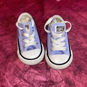 🖤SOLD🖤Converse - Lilac/Lavender